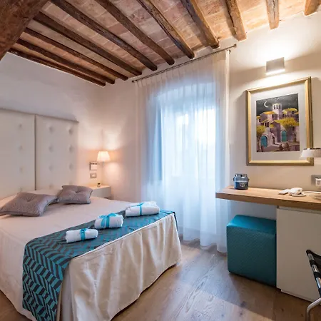 Il Palazzo Szálloda Assisi