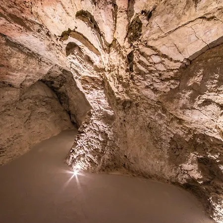 Il Palazzo Szálloda Assisi