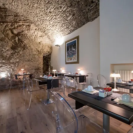 Il Palazzo Assisi